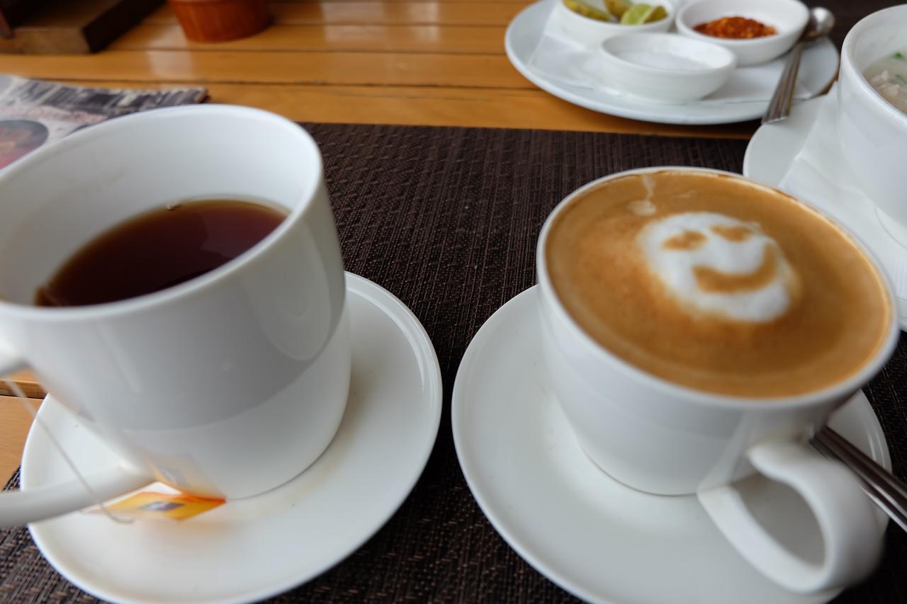 Inthira Thakhek Hotel Bagian luar foto