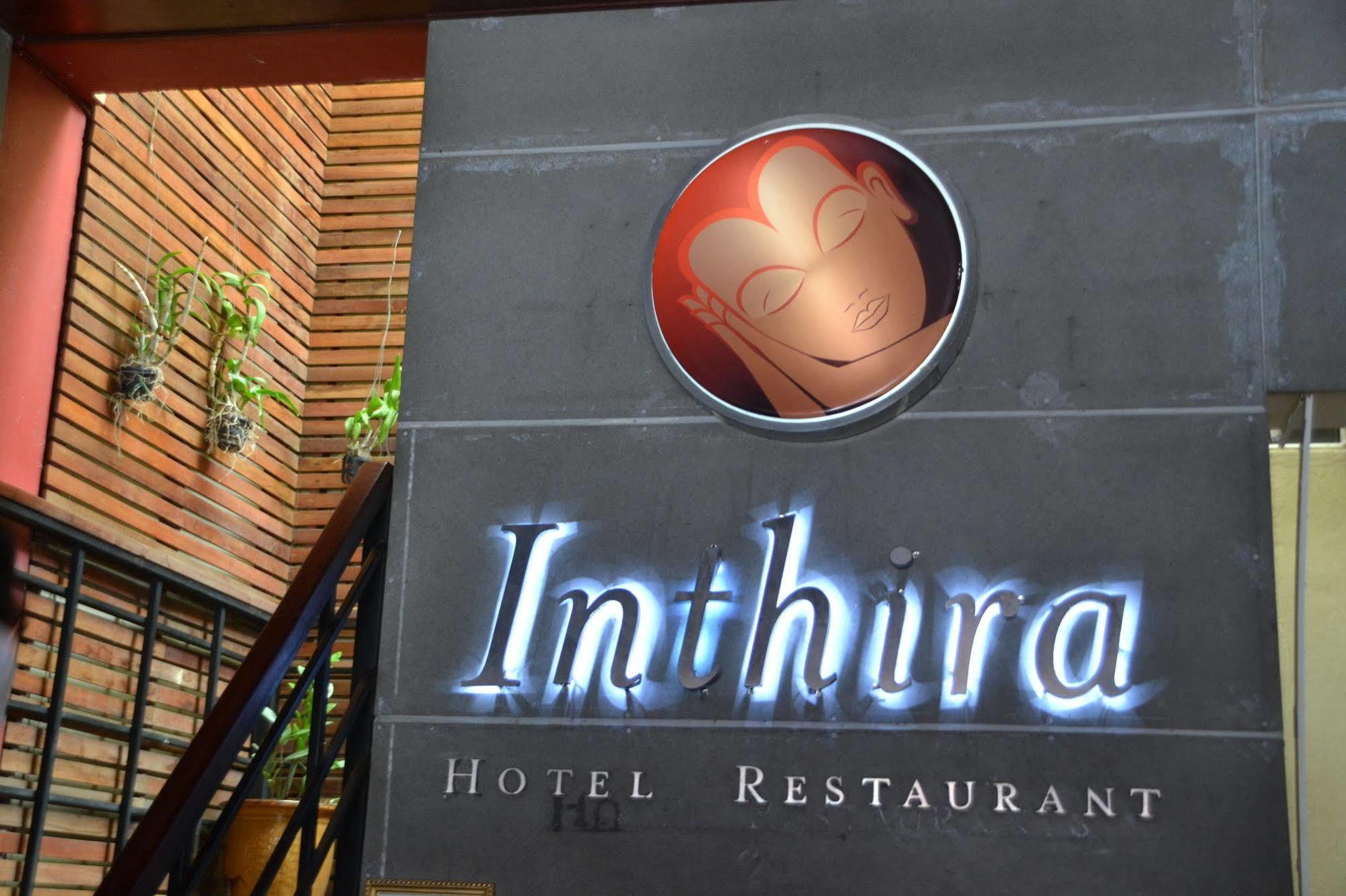Inthira Thakhek Hotel Bagian luar foto