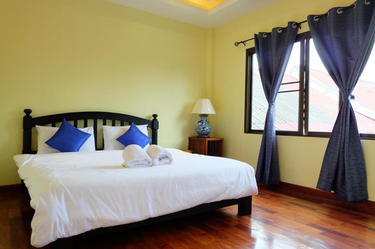 Inthira Thakhek Hotel Bagian luar foto